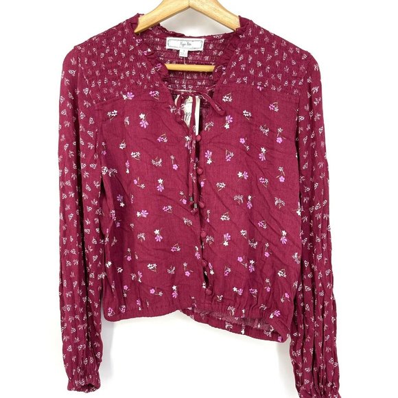 Small NWT Hippie Rose Juniors' Printed Top - Picture 2 of 5